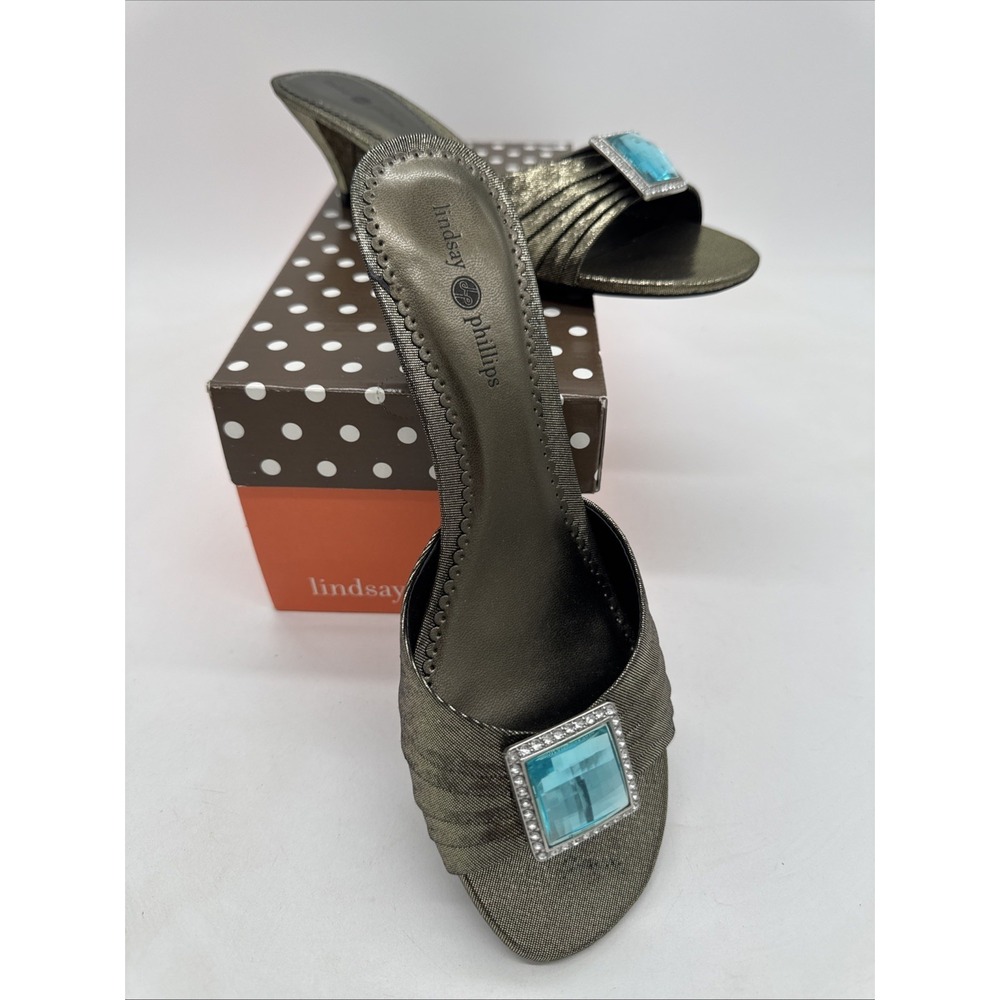 NEW Lindsay Phillips Sharyn gold switchflop snap shoe sandal size 7.5
